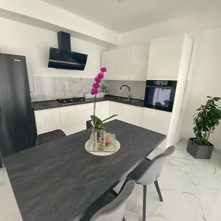 House Canis Tatil Evi