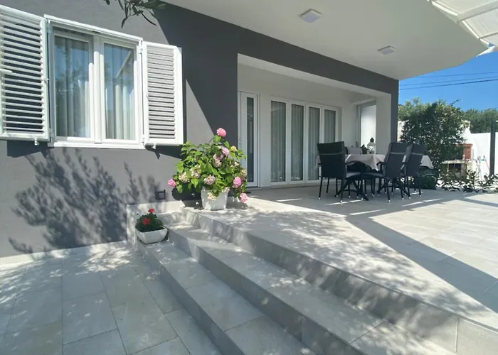 Casa vacanze House Canis *